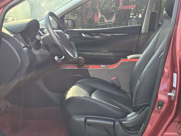 Nissan Tiida 2024 2024款 1.6L CVT酷动版