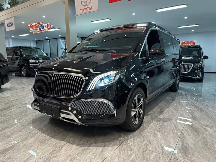 Mercedes-Benz Vito 2024 2024款 2.0T 精英版 7座