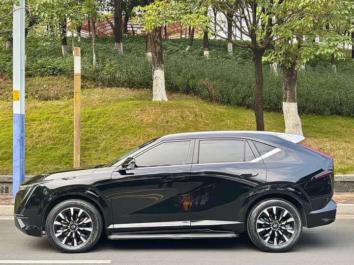 GAC Trumpchi Emkoo 2022 2022款 1.5T 超新星Pro版