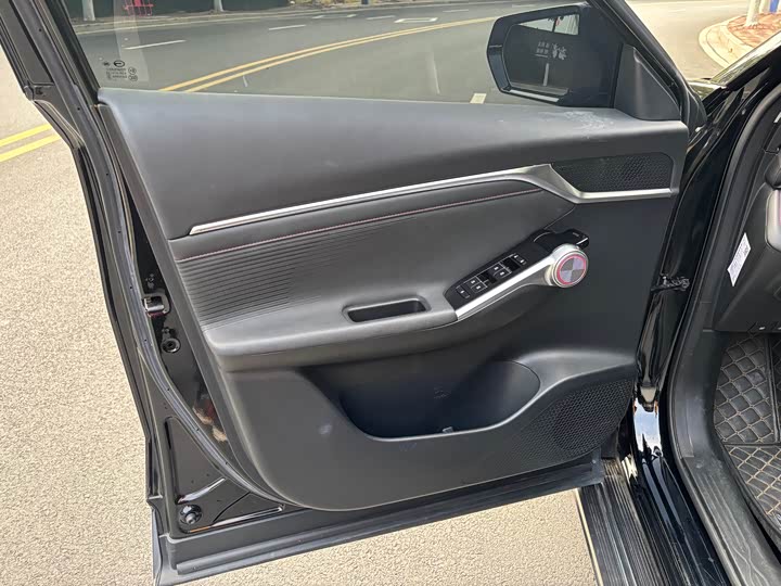 GAC Trumpchi Emkoo 2022 2022款 1.5T 超新星Pro版