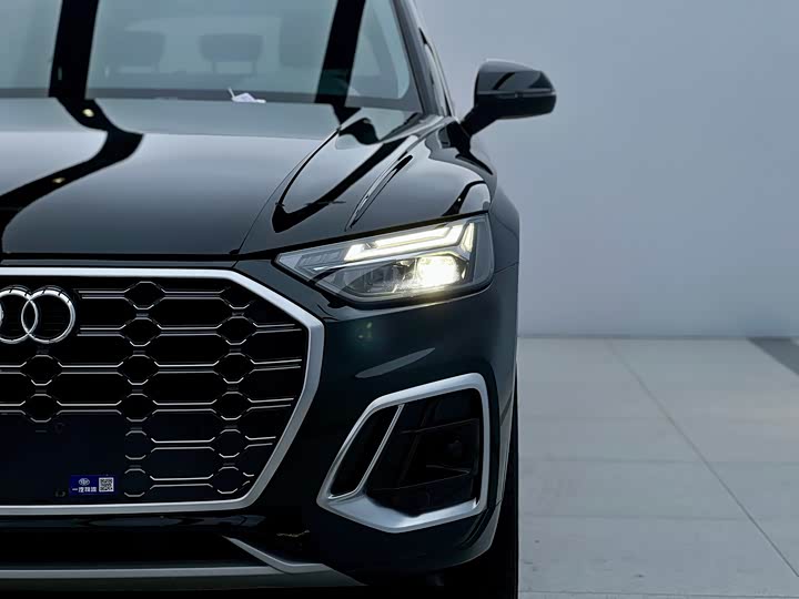 Audi Q5L 2025 2025款 40 TFSI 豪华动感型
