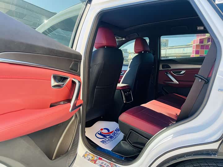 Jetour X70 Plus 2025 2025款 冠军版 1.5T DCT冠军PRO 5座