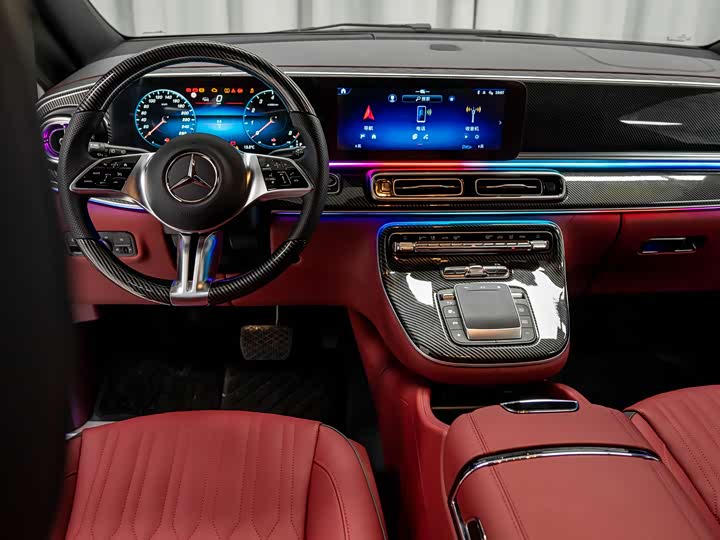 Mercedes-Benz Vito 2024 2024款 2.0T 商务版 7座