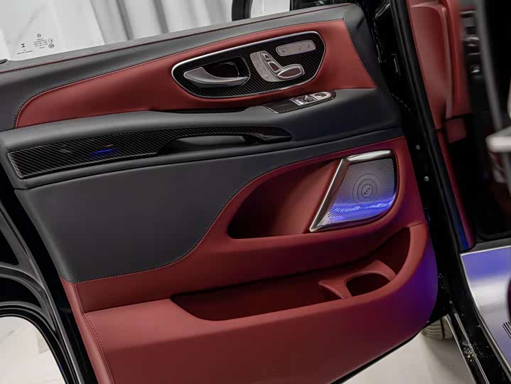 Mercedes-Benz Vito 2024 2024款 2.0T 商务版 7座