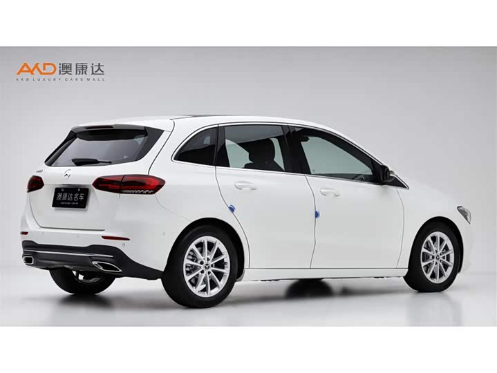 Mercedes-Benz B-Class 2022 2022款 改款二 B 200 时尚型