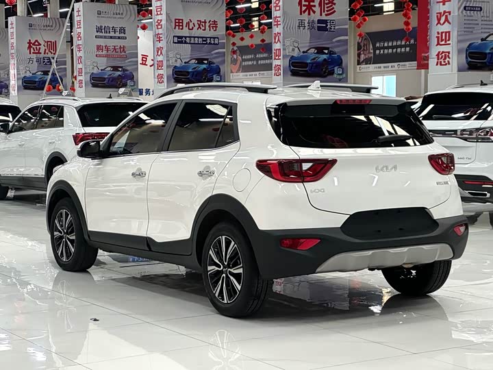 Kia KX1 2021 2021款 1.4L CVT趣享版