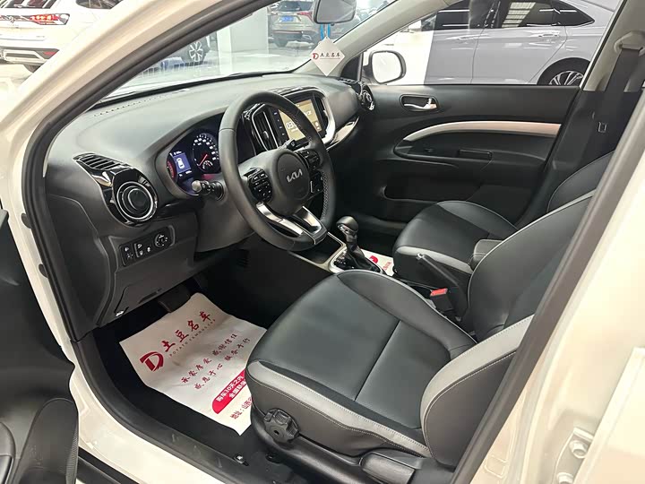 Kia KX1 2021 2021款 1.4L CVT趣享版