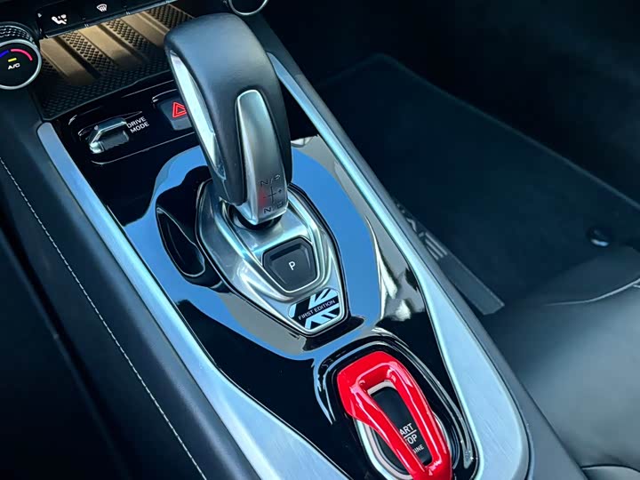 Lotus Emira 2021 2021款 2.0T DCT First Edition