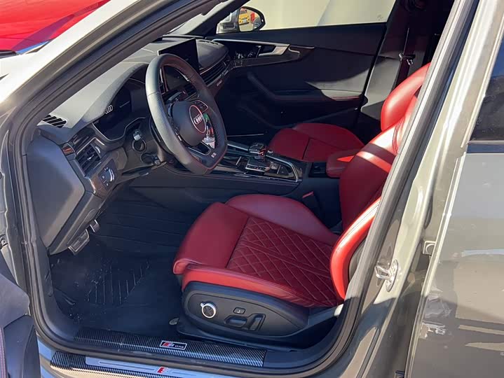 Audi S4 2024 2024款 S4 3.0TFSI