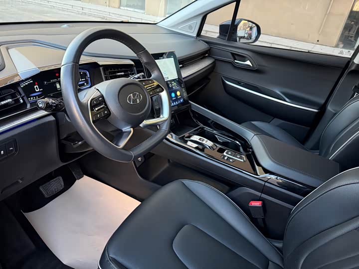 Hyundai Custo 2022 2022款 270TGDi 智爱旗舰版 TOP