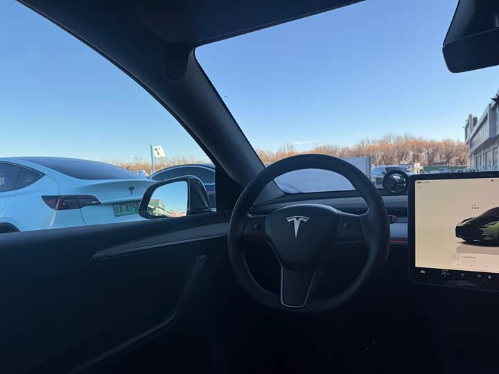 Tesla Model Y 2024 2024款 后轮驱动版