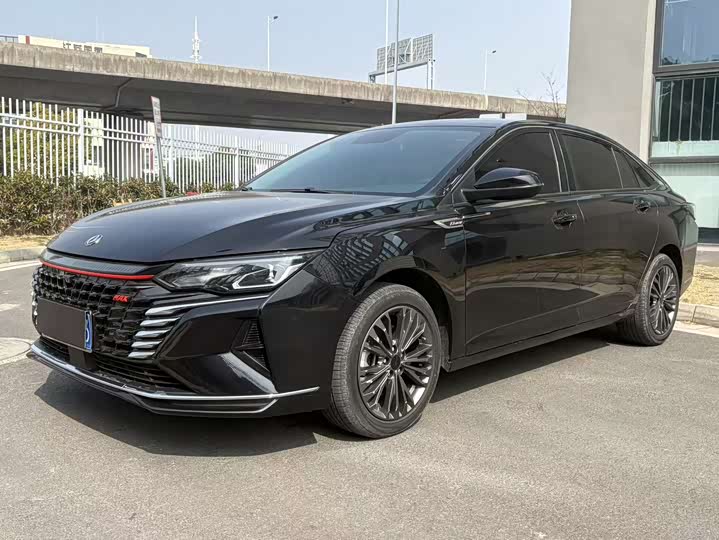 Dongfeng Aeolus Yixuan Max 2022 2022款 1.5T 超帅潮爸版