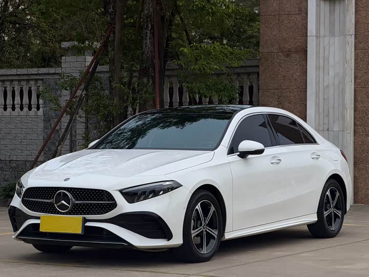Mercedes-Benz A-Class 2024 2024款 A 200 L 时尚型