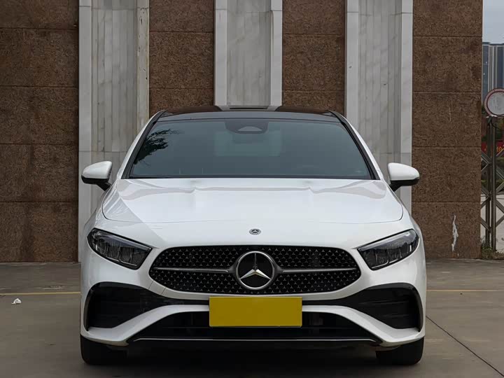 Mercedes-Benz A-Class 2024 2024款 A 200 L 时尚型