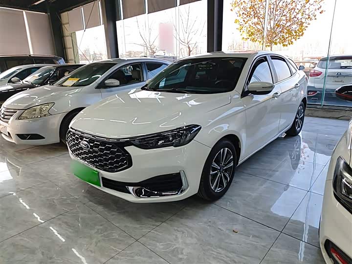 Ford Escort 2021 2021款 1.5L 自动钻石版