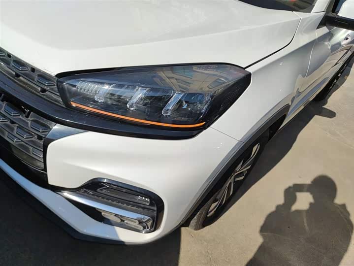 Chery Tiggo 8 2024 2024款 荣耀版 230TCI 手动进阶版 5座