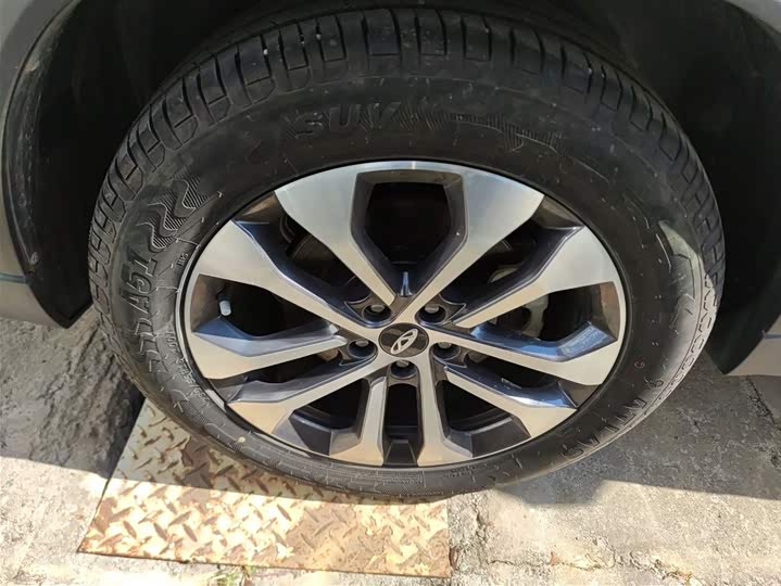 Chery Tiggo 8 2024 2024款 荣耀版 230TCI 手动进阶版 5座