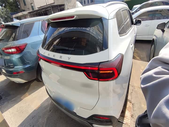 Chery Tiggo 8 2024 2024款 荣耀版 230TCI 手动进阶版 5座