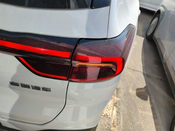 Chery Tiggo 8 2024 2024款 荣耀版 230TCI 手动进阶版 5座