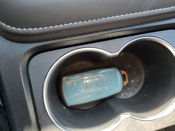 Chery Tiggo 8 2024 2024款 荣耀版 230TCI 手动进阶版 5座