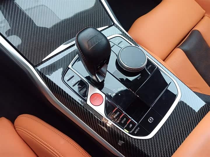 BMW M3 2023 2023款 M3四门轿车 M xDrive 雷霆版