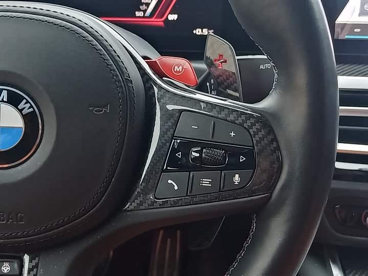 BMW M3 2023 2023款 M3四门轿车 M xDrive 雷霆版