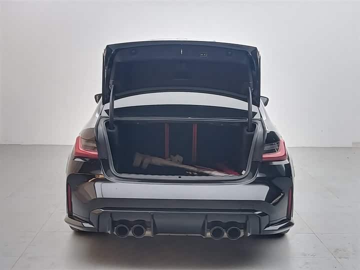 BMW M3 2023 2023款 M3四门轿车 M xDrive 雷霆版