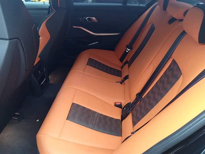 BMW M3 2023 2023款 M3四门轿车 M xDrive 雷霆版