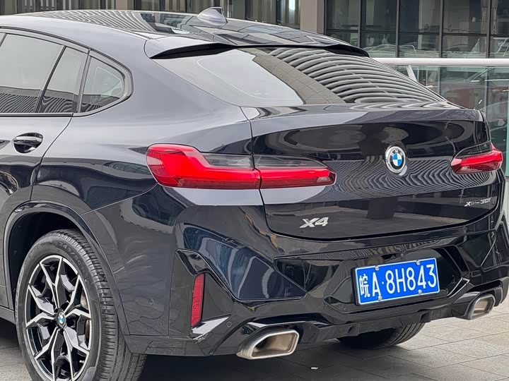BMW X4 2022 2022款 xDrive 25i M运动套装