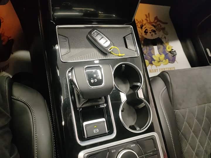 Hongqi HS7 2022 2022款 2.0T DCT两驱智联旗享版 五座