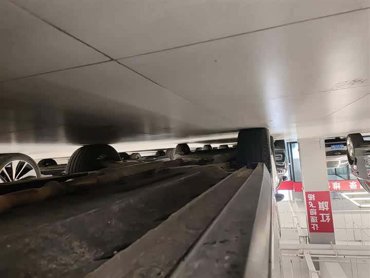 Hongqi HS7 2022 2022款 2.0T DCT两驱智联旗享版 五座