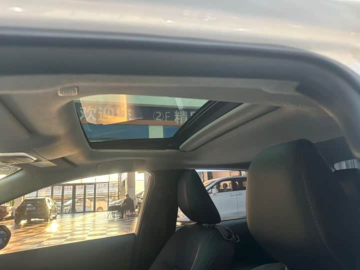 Toyota Corolla 2024 2024款 1.8L 智能电混双擎 精英版