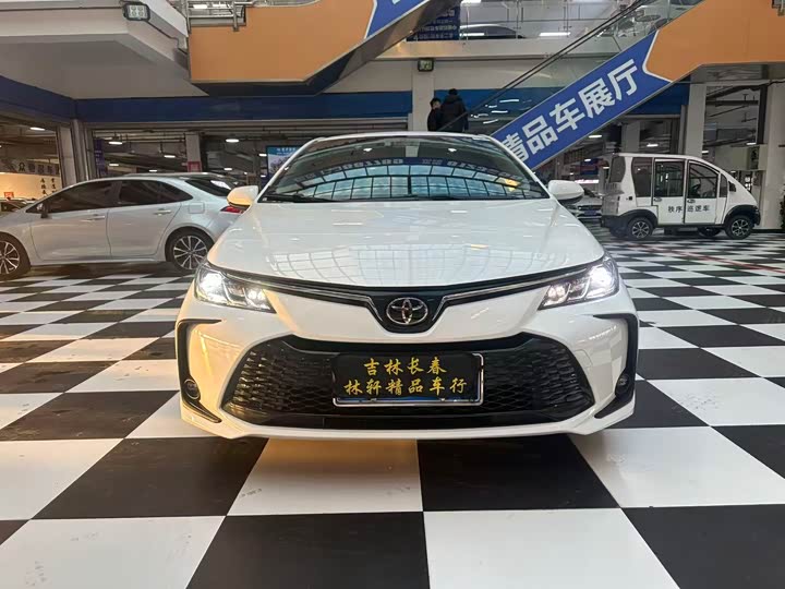 Toyota Corolla 2024 2024款 1.8L 智能电混双擎 精英版