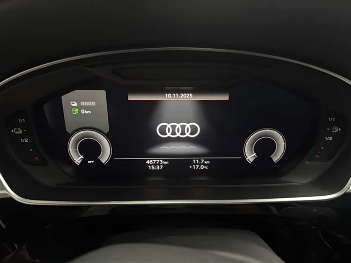 Audi A8 Hybrid 2022 2022款 A8L 60 TFSIe quattro 典藏版