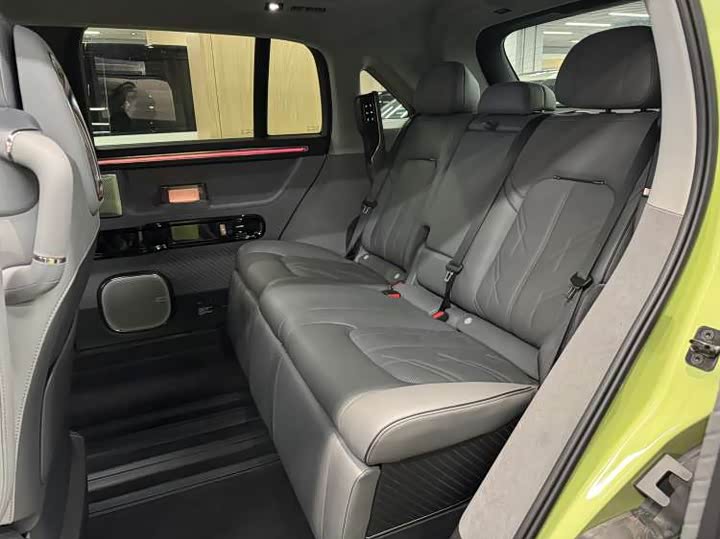 Zeekr Mix 2025 2025款 长续航智驾版