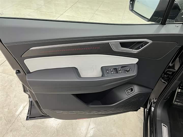 Volkswagen Talagon 2026 2026款 450TSI 四驱旗舰 6座