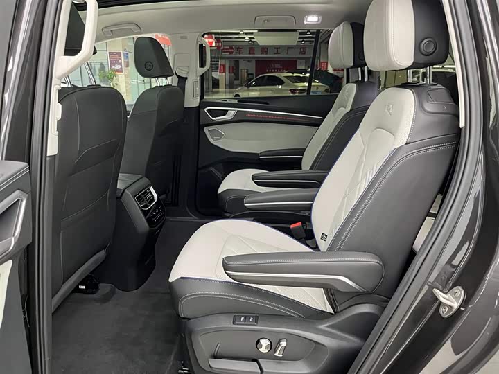 Volkswagen Talagon 2026 2026款 450TSI 四驱旗舰 6座