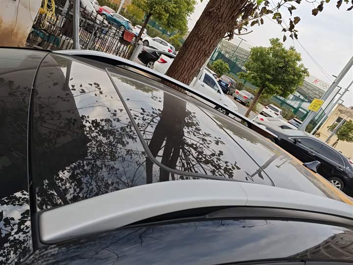 Kia KX1 2021 2021款 1.4L CVT趣享天窗款