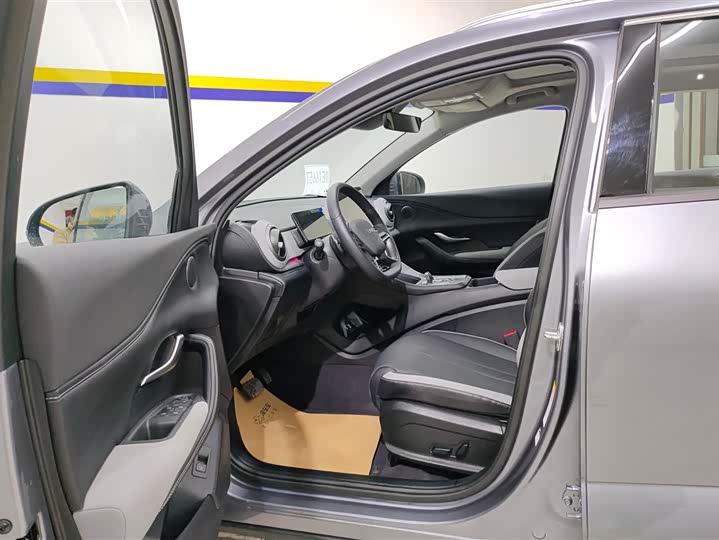 BYD Sea Lion 05 DM-i Hybrid 2025 2025款 DM-i 智驾版 115KM旗舰型