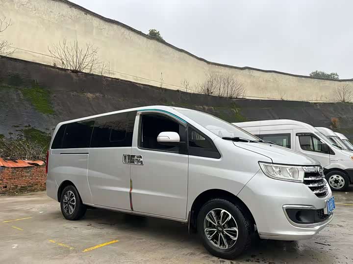 JAC Refine M3 2022 2022款 PLUS 宜家版 1.8L 舒适型