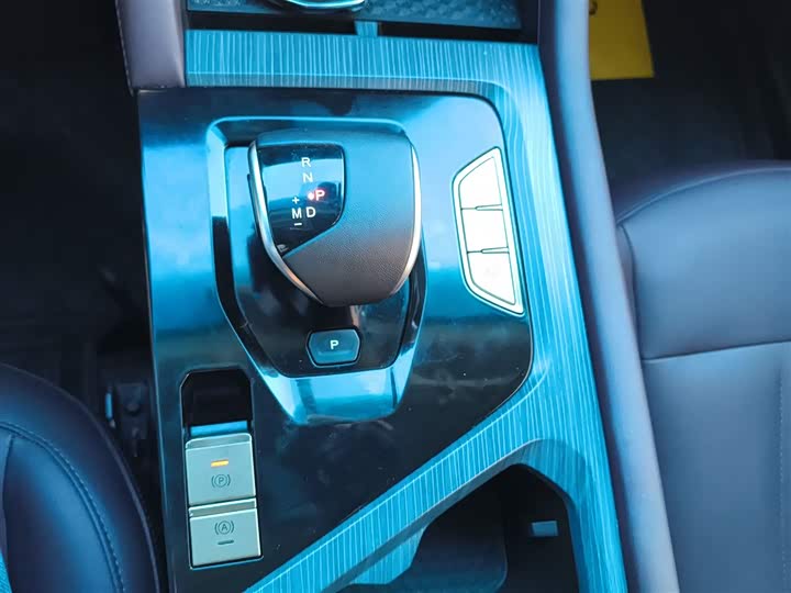 Jetour X90 Plus 2024 2024款 1.6TD DCT别墅PRO 5座