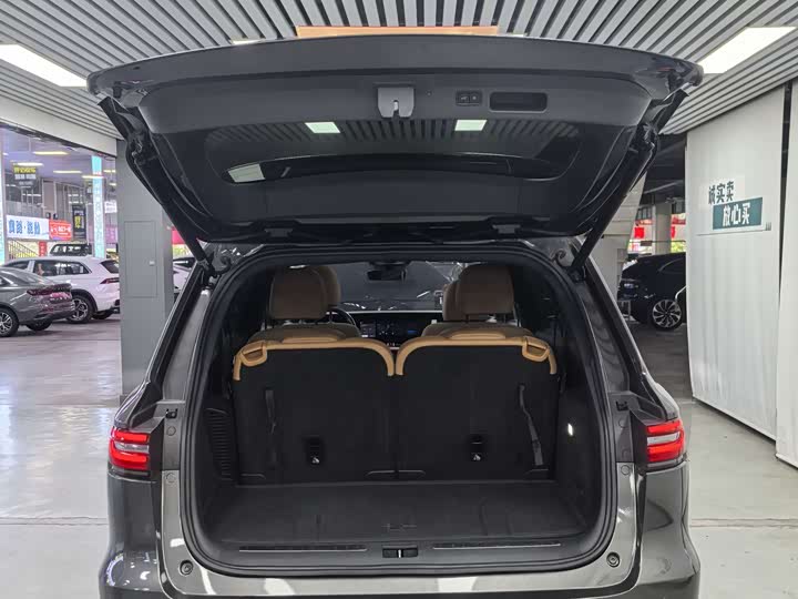 LiXiang One 2021 2021款 增程6座版