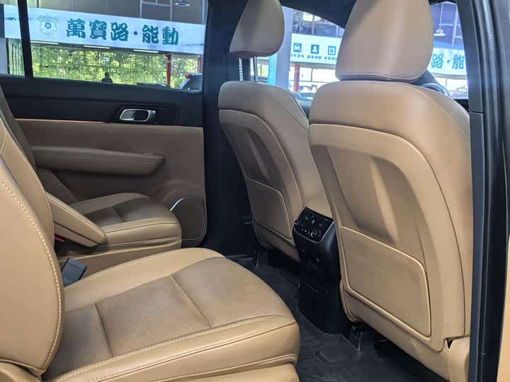 LiXiang One 2021 2021款 增程6座版