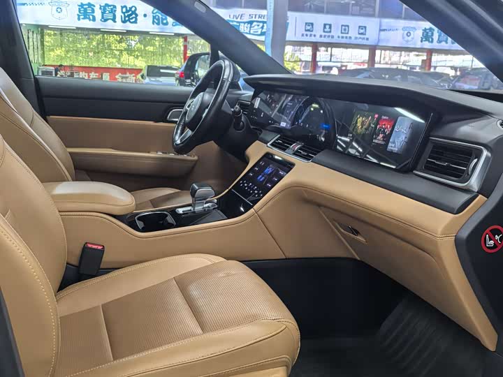 LiXiang One 2021 2021款 增程6座版