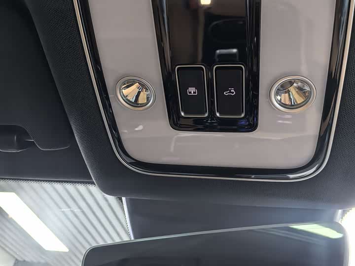 LiXiang One 2021 2021款 增程6座版