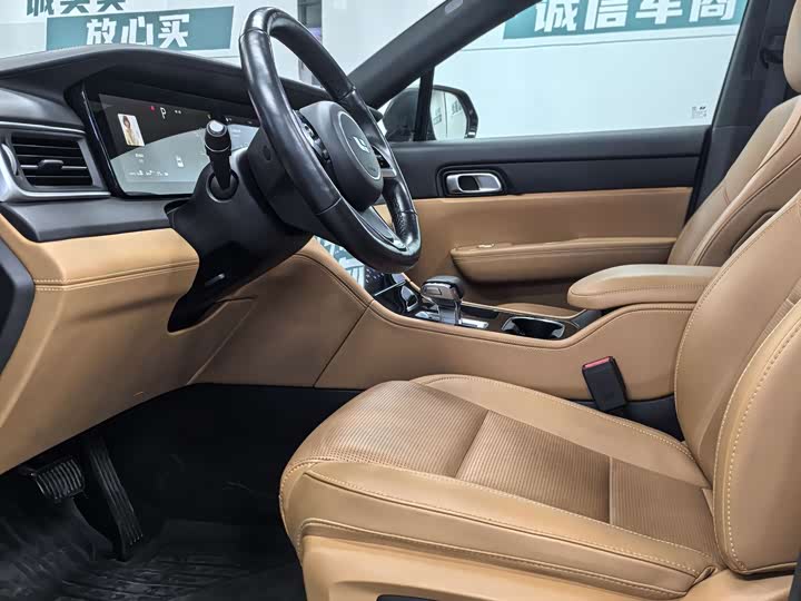 LiXiang One 2021 2021款 增程6座版