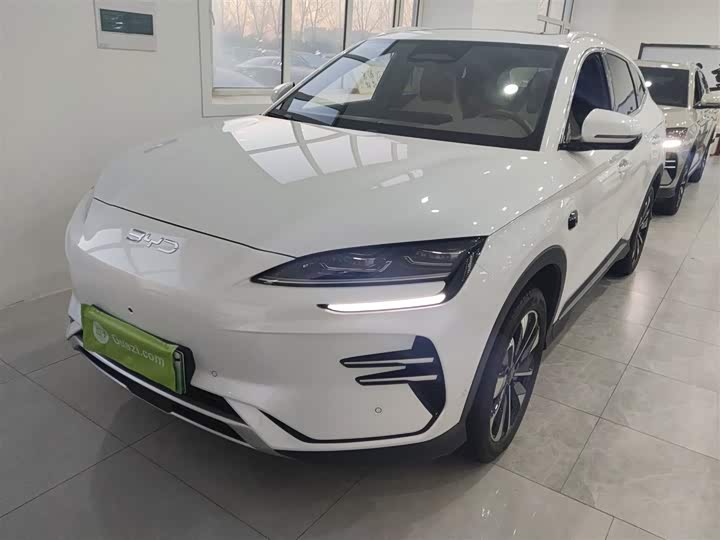 2025 BYD Song Plus Hybrid/EV