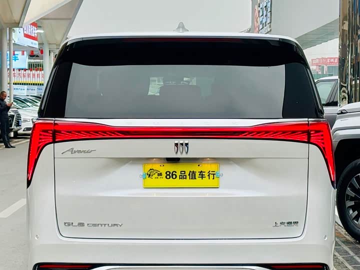 Buick GL8 Century 2025 2025款 2.0T 七座蕴世版