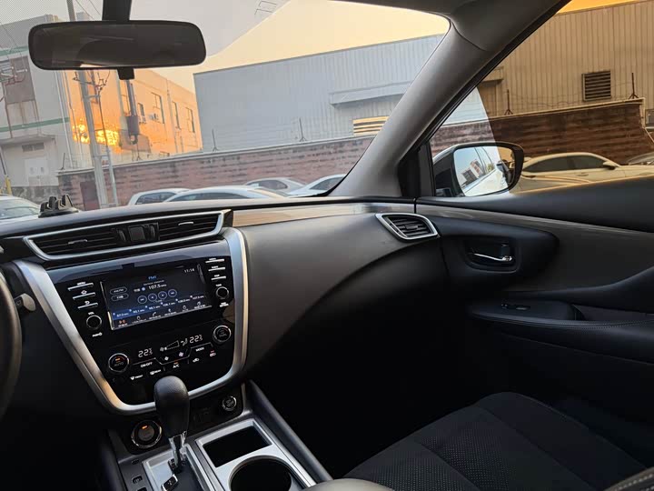 Nissan Murano 2021 2021款 2.5L XE 两驱精英版