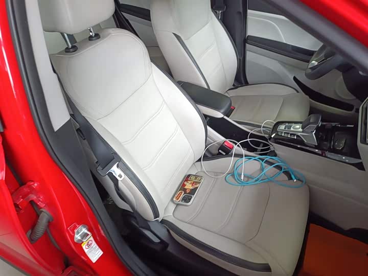 BYD Yuan Pro 2021 2021款 401KM 尊贵型